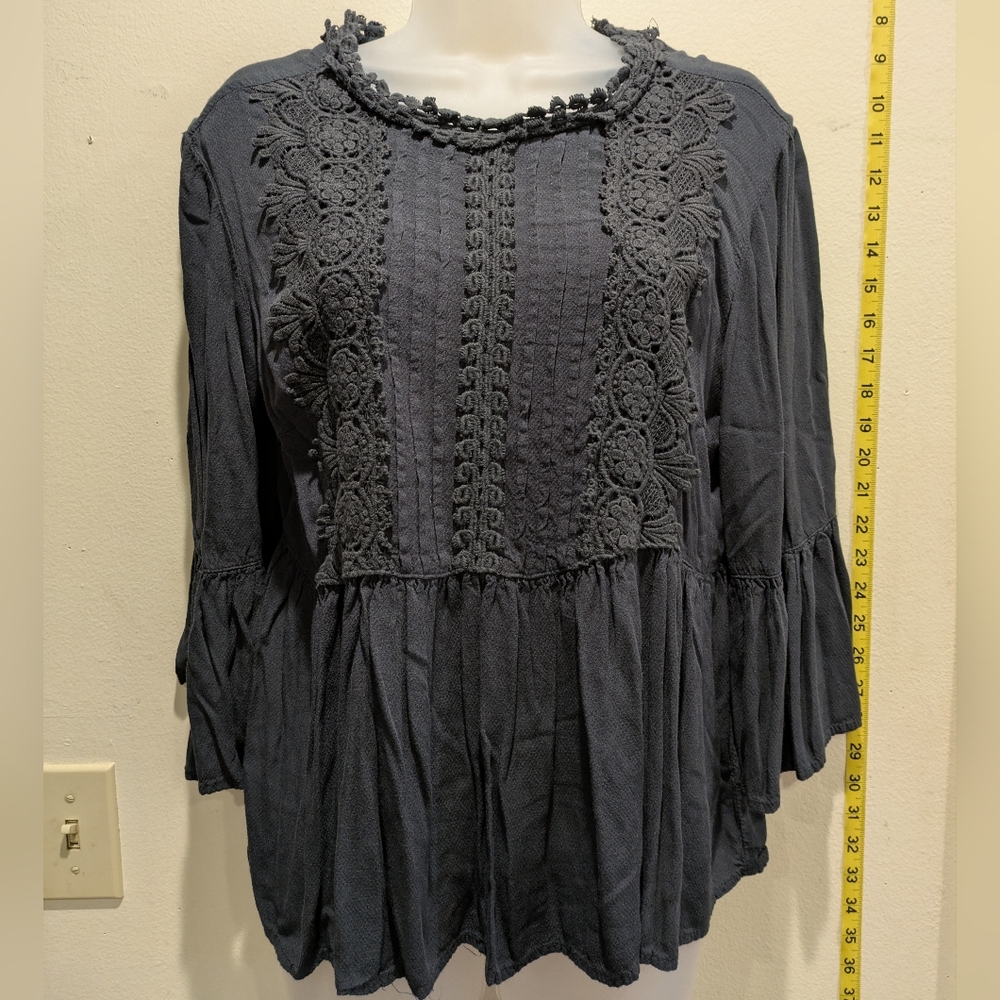 Xhilaration Charcoal Lace Accent Blouse Size Large